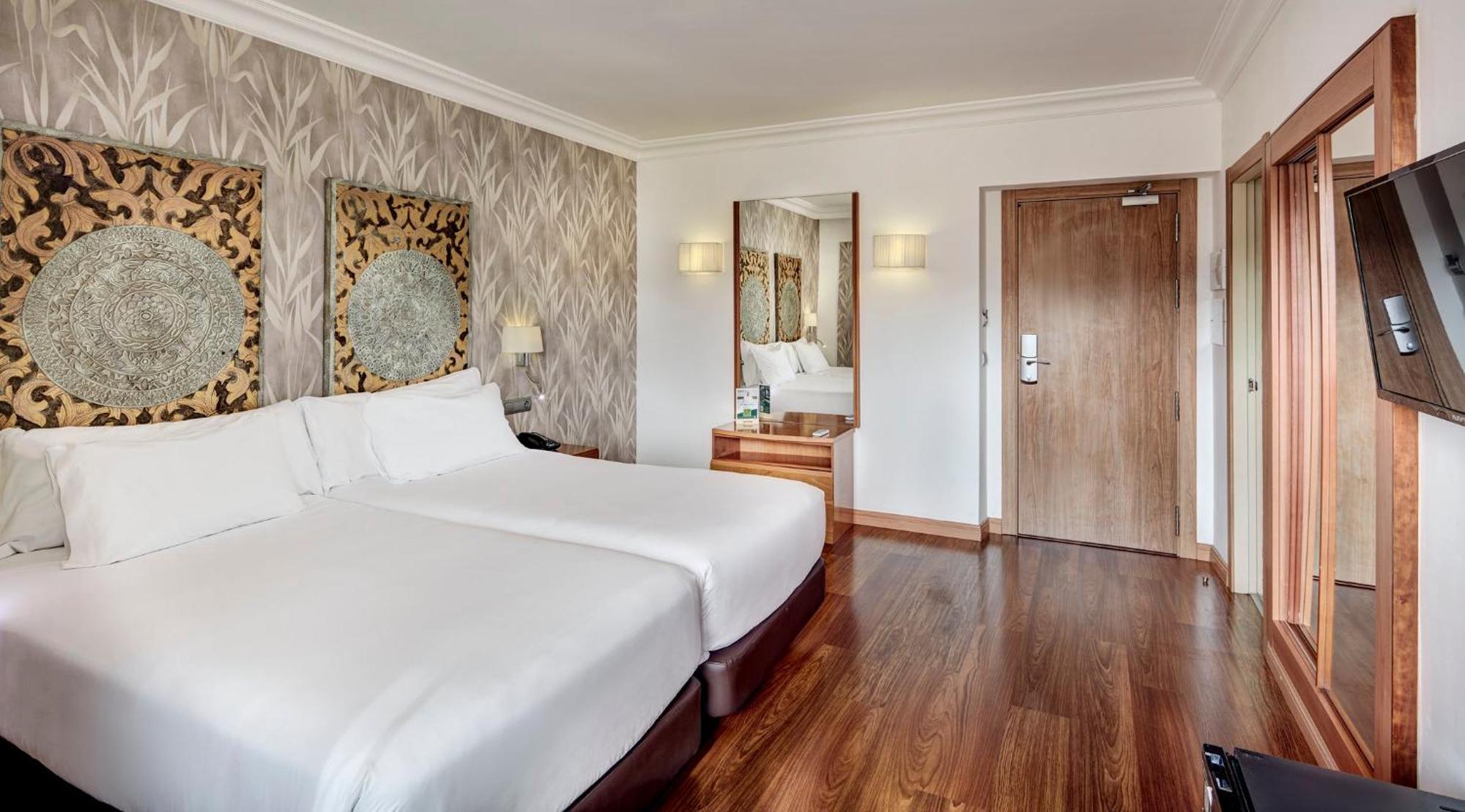 Sercotel President Hotel 4*